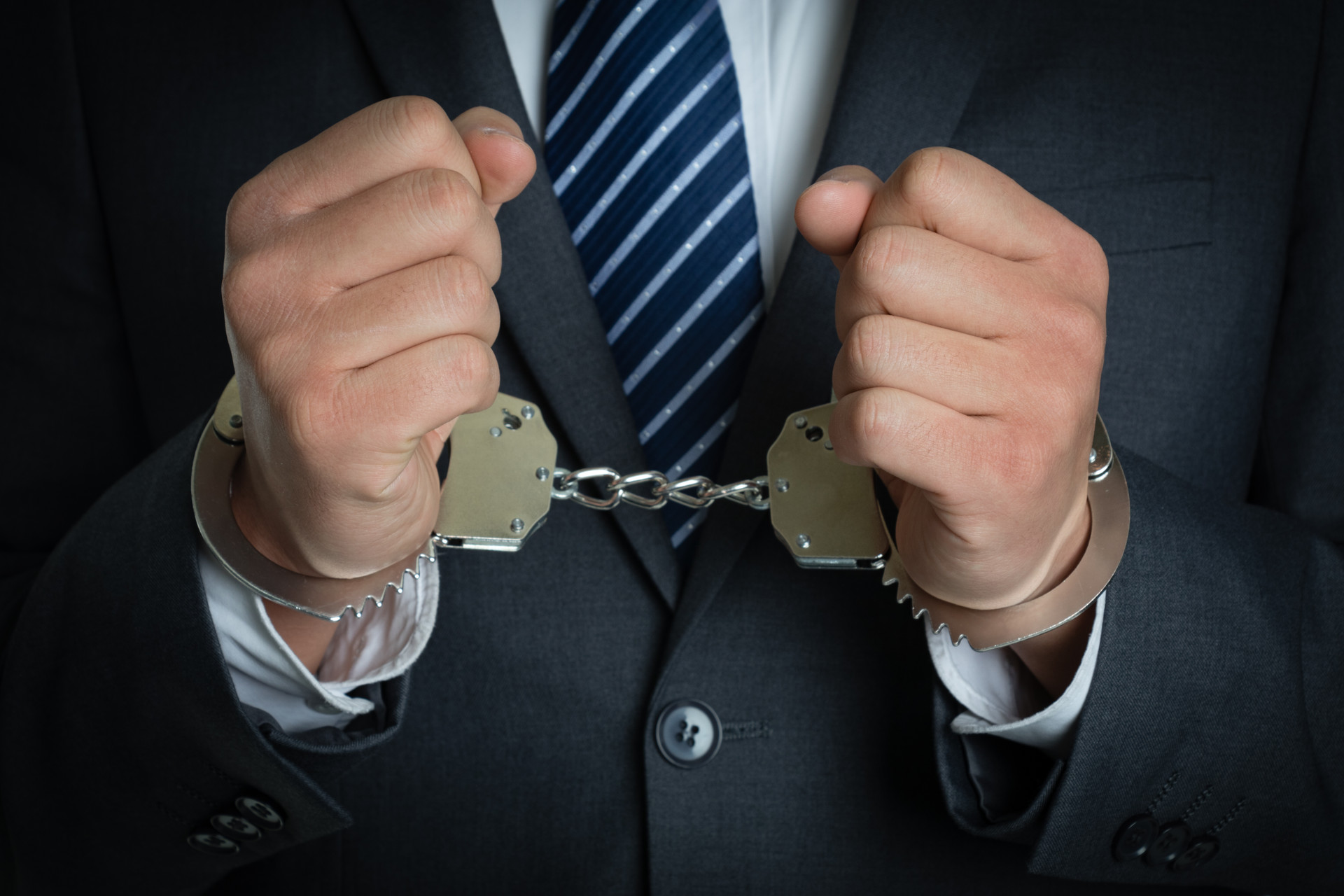 广州刑事辩护律师担任余某斌犯拒不支付劳动报酬罪、合同诈骗罪的辩护律师